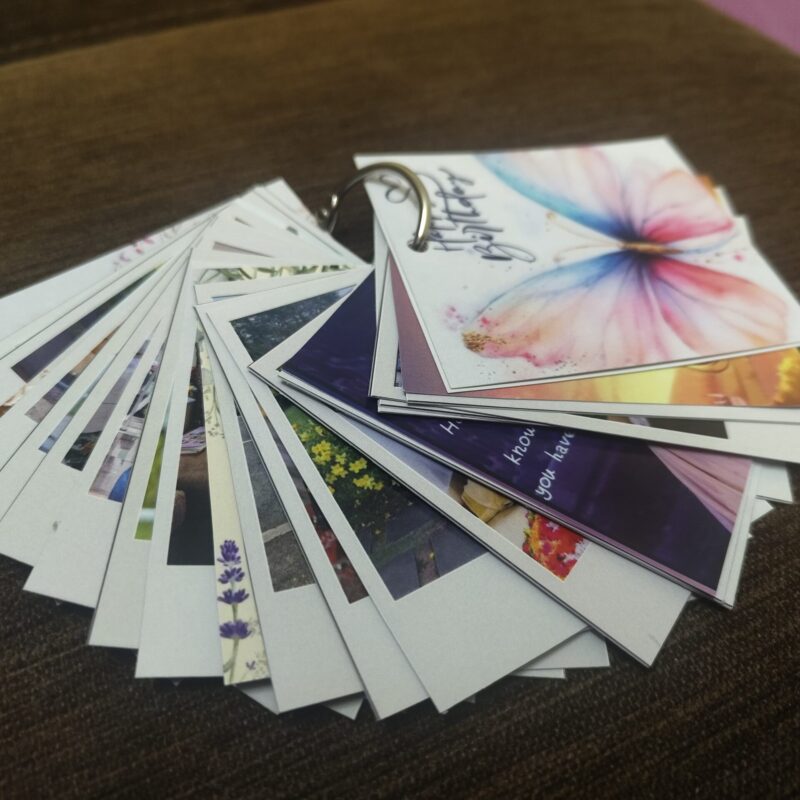 Mini Ring Album – Custom Pocket Photo Flipbook with Quotes & Artwork