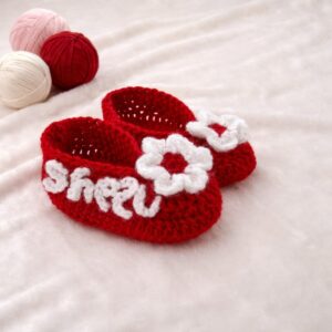 Floral crochet booties for newborns 0 to 3 months